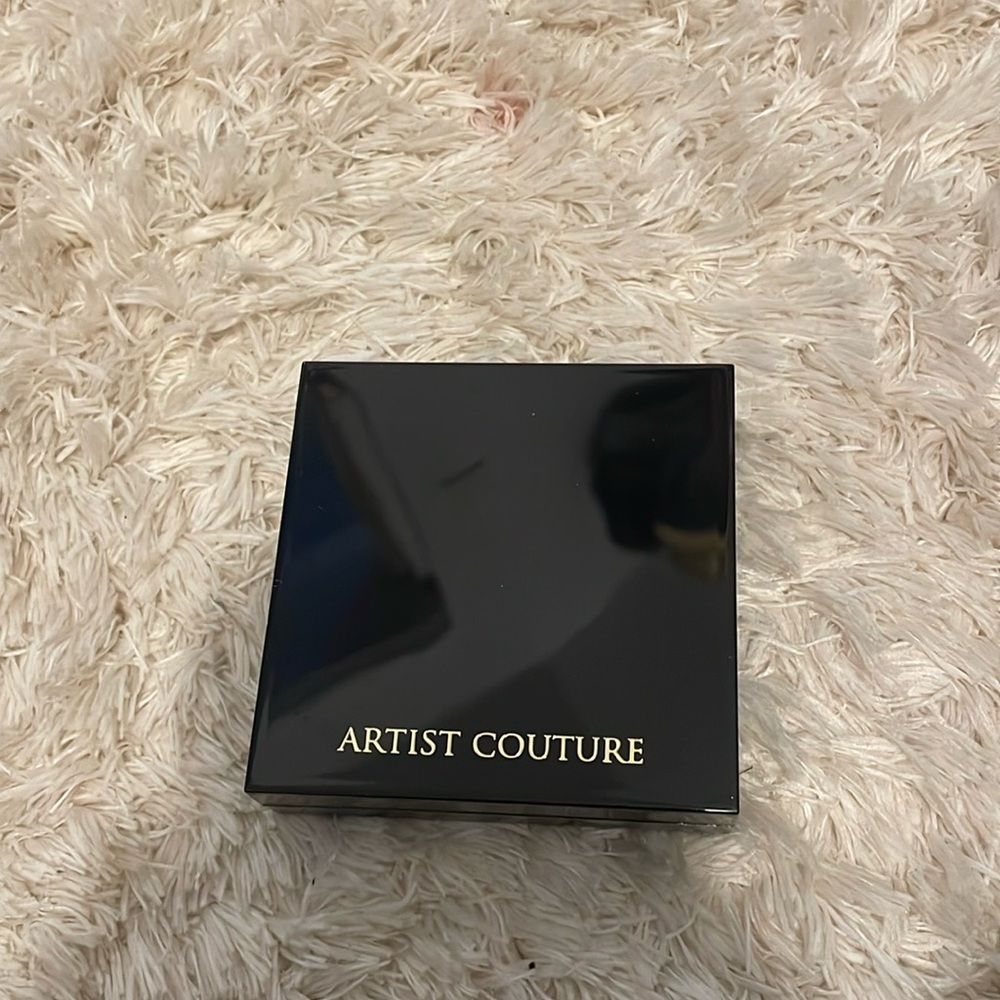 Artist couture diamond luxe luminizer